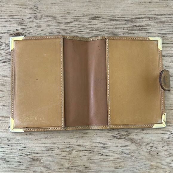 Kate spade blush wallet. - Picture 3 of 6